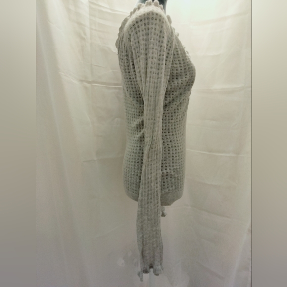 Knitted See Though Sweater - Picture 6 of 9